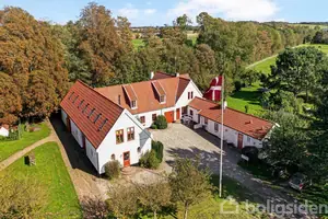 Landejendom på Tranekærvej 6, 3250 Gilleleje