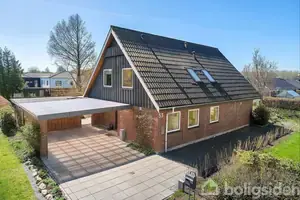 Villa på Saturnvej 53, 8723 Løsning