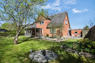 Villa på Kirkegade 67, 9460 Brovst