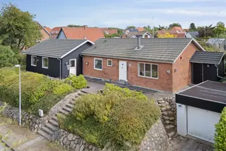 Villa på Holmevangen 1, 8270 Højbjerg