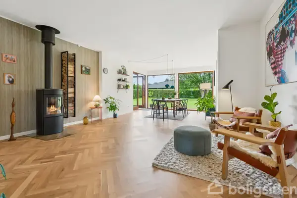 Villa på Ahornvej 5, 2690 Karlslunde