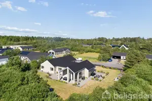Villa på J P Ladefogedsvej 10, 9850 Hirtshals