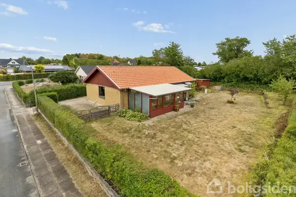 Villa på Snebærvænget 4, 5210 Odense NV