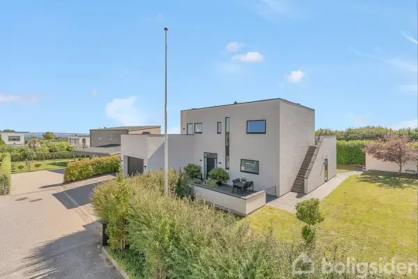 Villa på Tronkærlund 63, 8541 Skødstrup
