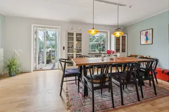 Villa på Rødegårdsvej 11, Hareskov, 3500 Værløse