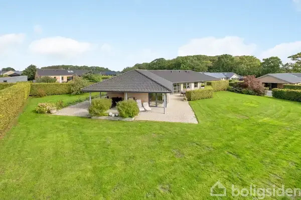 Villa på Bøgelunden 51, 8300 Odder
