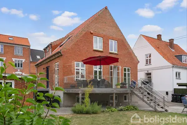 Villa på Knudshovedvej 42, 5800 Nyborg