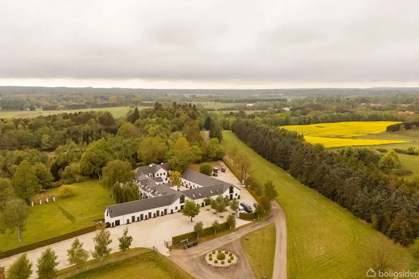 Landejendom på Oldvejen 2, 3480 Fredensborg