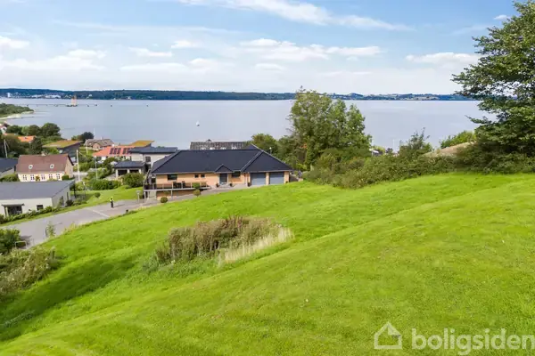 Helårsgrund på Varnæsvej 82, 6200 Aabenraa