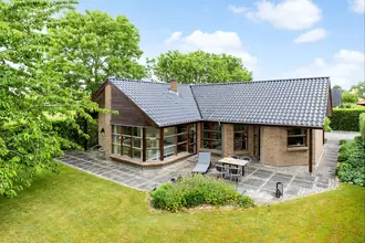 Villa på Renal Baches Vej 6, 9000 Aalborg