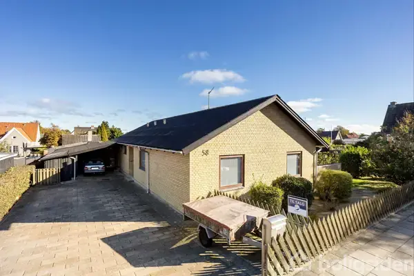 Villa på Kløvervej 58, 9900 Frederikshavn