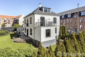 Villa på Reberbanevej 1, 8900 Randers C