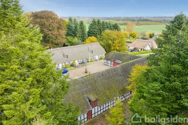 Villa på Toftevej 7 + 9, 5690 Tommerup