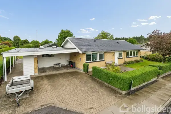 Villa på Tingvejen 94, 8600 Silkeborg