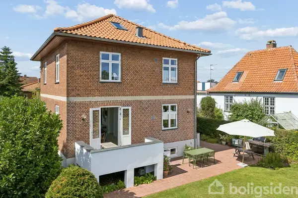 Villa på Æginavej 17, 2300 København S
