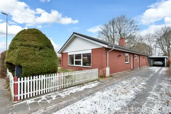 Villa på Øgelundvej 79, 7323 Give