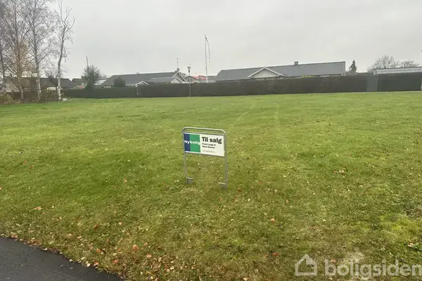Helårsgrund på Hans Fugls Vej 15, 4913 Horslunde