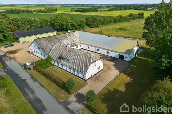 Landejendom på Vesterbyvej 16, 6740 Bramming