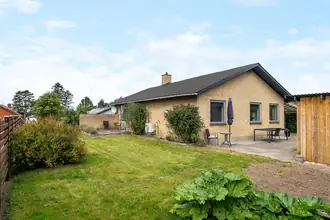 Villa på Platanvej 12, 4360 Kirke Eskilstrup