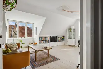 Villalejlighed på Alperosevej 11, 2300 København S