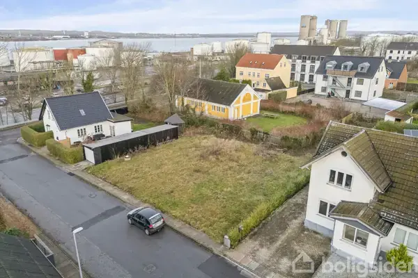 Helårsgrund på Fjordvej 3, 9220 Aalborg Øst