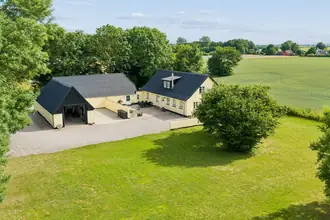 Villa på Jullerupvej 35, Jullerup, 5471 Søndersø