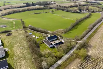 Villa på Del af Luhøjvej 28, Gadsbølle, 5492