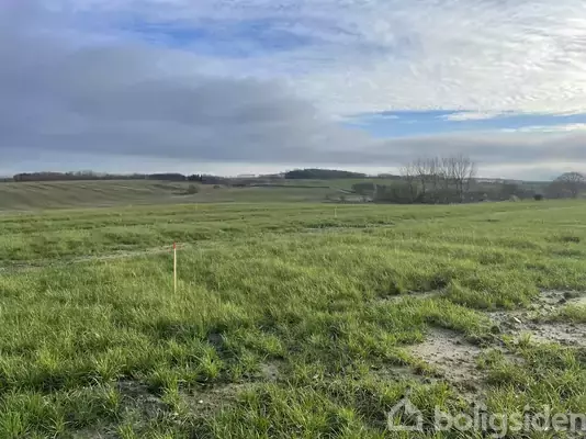 Helårsgrund på Trillbakken 20, 9240 Nibe