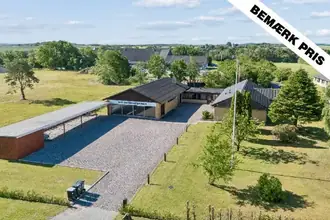 Villa på Bakkegårdsvej 11, Ø Tørslev, 8983 Gjerlev J