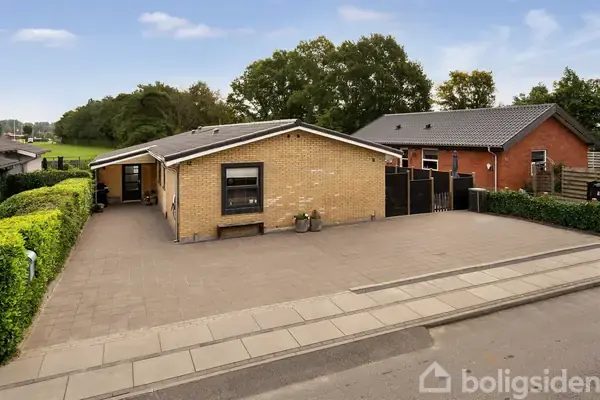 Villa på Krog-Meyers Vej 12, 6400 Sønderborg