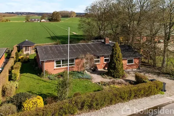 Villa på Skolevangsvej 21, 8450 Hammel