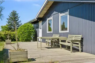 Fritidshus på Hindøvej 11, Bønnerup Strand, 8585 Glesborg