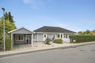 Villa på Studsbøl Alle 61, 2770 Kastrup