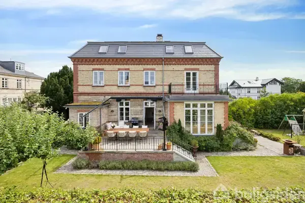 Villa på Strandhøjsvej 7, 2920 Charlottenlund