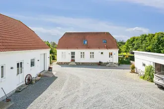 Landejendom på Nørhedevej 13, 8600 Silkeborg