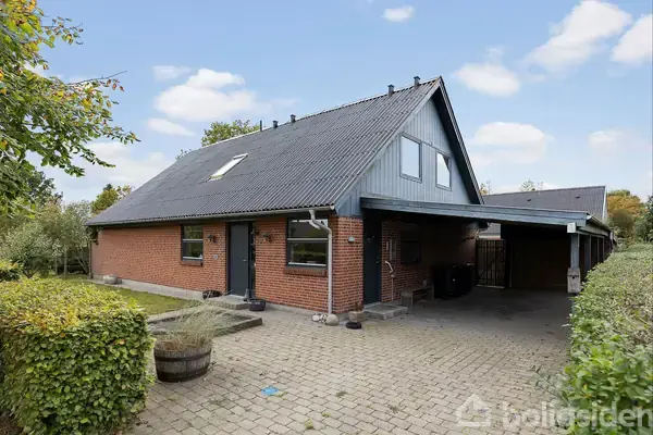 Villa på Kærholtvej 28, 9320 Hjallerup