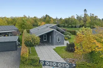 Villa på Tryllesløjfen 14, 2680 Solrød Strand