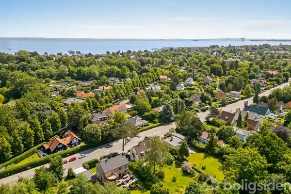 Villa på Christiansholmsvej 26, 2930 Klampenborg