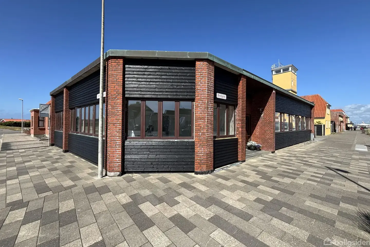 Investeringsejendom med to enheder centralt i Thyborøn – 165.000 i årlig udlejning! - Visning 2