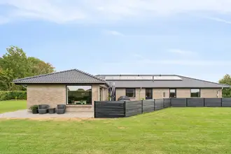 Villa på Æblehaven 8, Asferg, 8990 Fårup