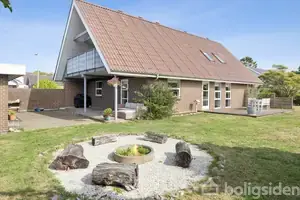 Villa på Lykkevej 6, 9320 Hjallerup