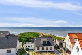 Fritidshus på Strandvejen 135, Lønstrup, 9800 Hjørring