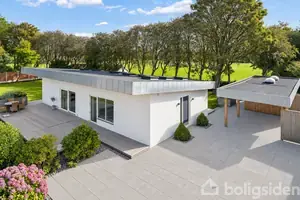 Villa på Tværvej 27, 8800 Viborg