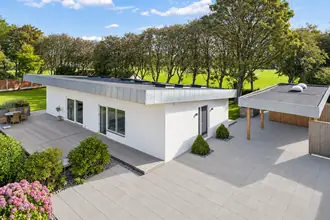 Villa på Tværvej 27, 8800 Viborg