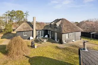 Fritidshus på Strandvejen 11, Tornby, 9850 Hirtshals