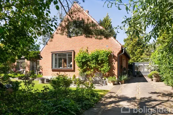 Villa på Solbakkevej 8, 2820 Gentofte