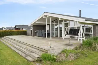 Fritidshus på Solbakken 10, Skåstrup Str, 5400 Bogense