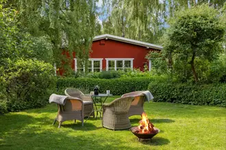 Villa på Elme Alle 27, 3120 Dronningmølle