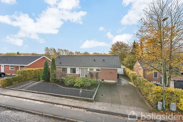 Villa på R. Hougårds Vej 66, 8960 Randers SØ