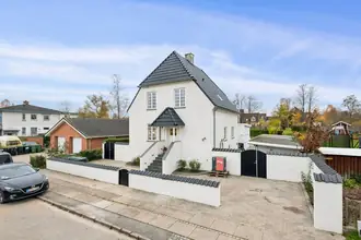 Villa på Valdemars Alle 17, 2860 Søborg